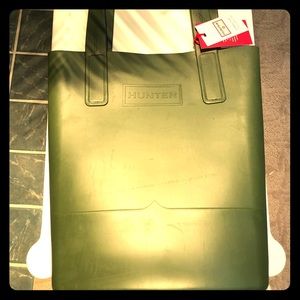 🔥HP🔥 Hunter for Target Rubber Sling Bag - Green